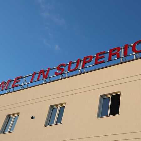 Home In Superior如家 Surčin Екстериор снимка